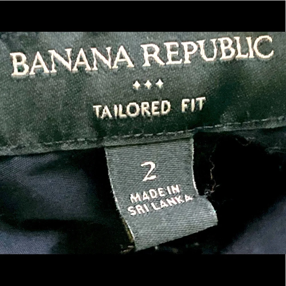 Like New Banana Republic Tailored Fit Shirt - Picture 3 of 5